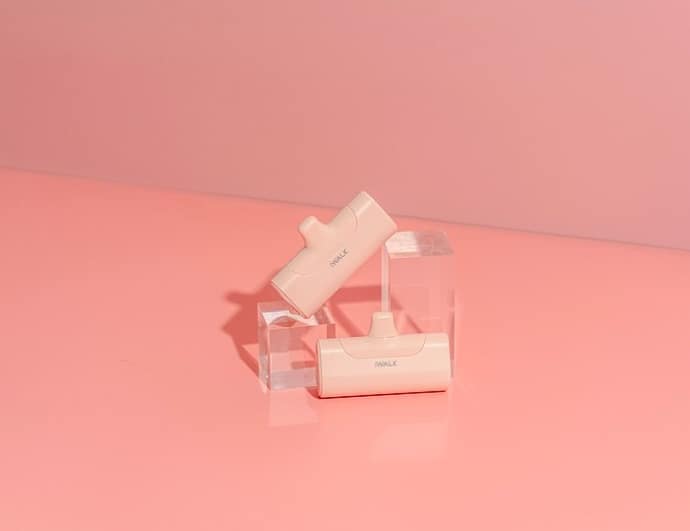 2023情人節禮物實用排行榜ptt-9款推薦送男朋友、女朋友、老婆、老公七夕、白色情人節最浪漫的禮物 84 情人節禮物-2023實用推薦: iWalk 四代直插式行動電源 加長版 4代(適合小資族或學生)