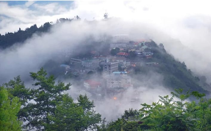 雙十連假-2022國慶煙火哪看?放幾天?火車、高鐵訂票!全臺旅遊活動 48 雙十連假-爬山、步道推薦