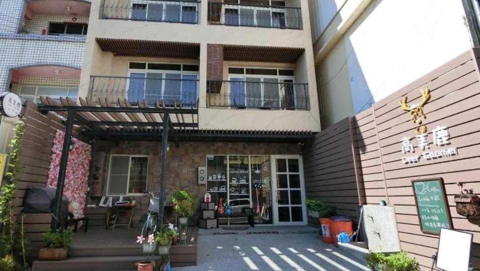 台中住宿-2024飯店訂房、民宿預約推薦優惠|交通、親子飯店、青年旅舍、情侶汽車旅館 97 Deer Gaomei(官方圖片)